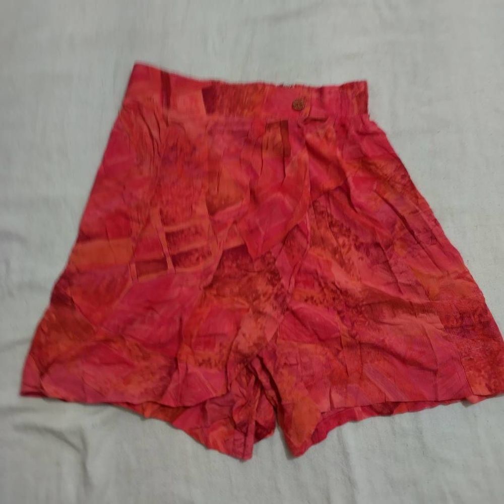 A.K.F. New York vintage red rayon skort sz M 2300